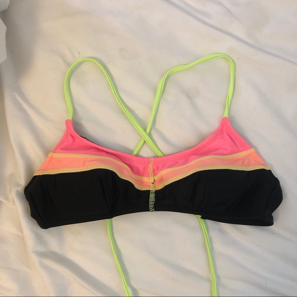 DO NOT BUY!I’m currently not at home & can’t ship!